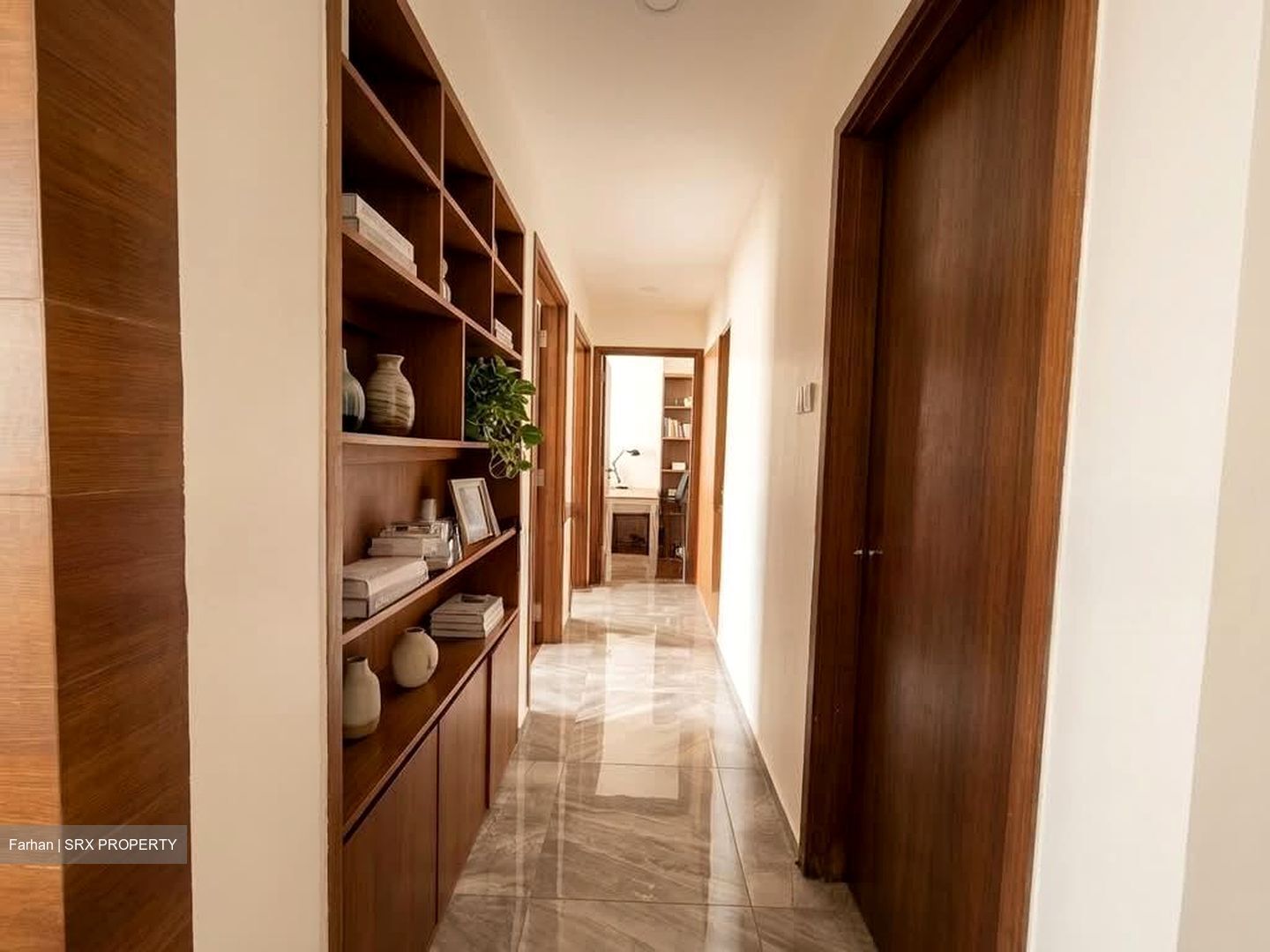 The Lakeshore (D22), Condominium #565212041